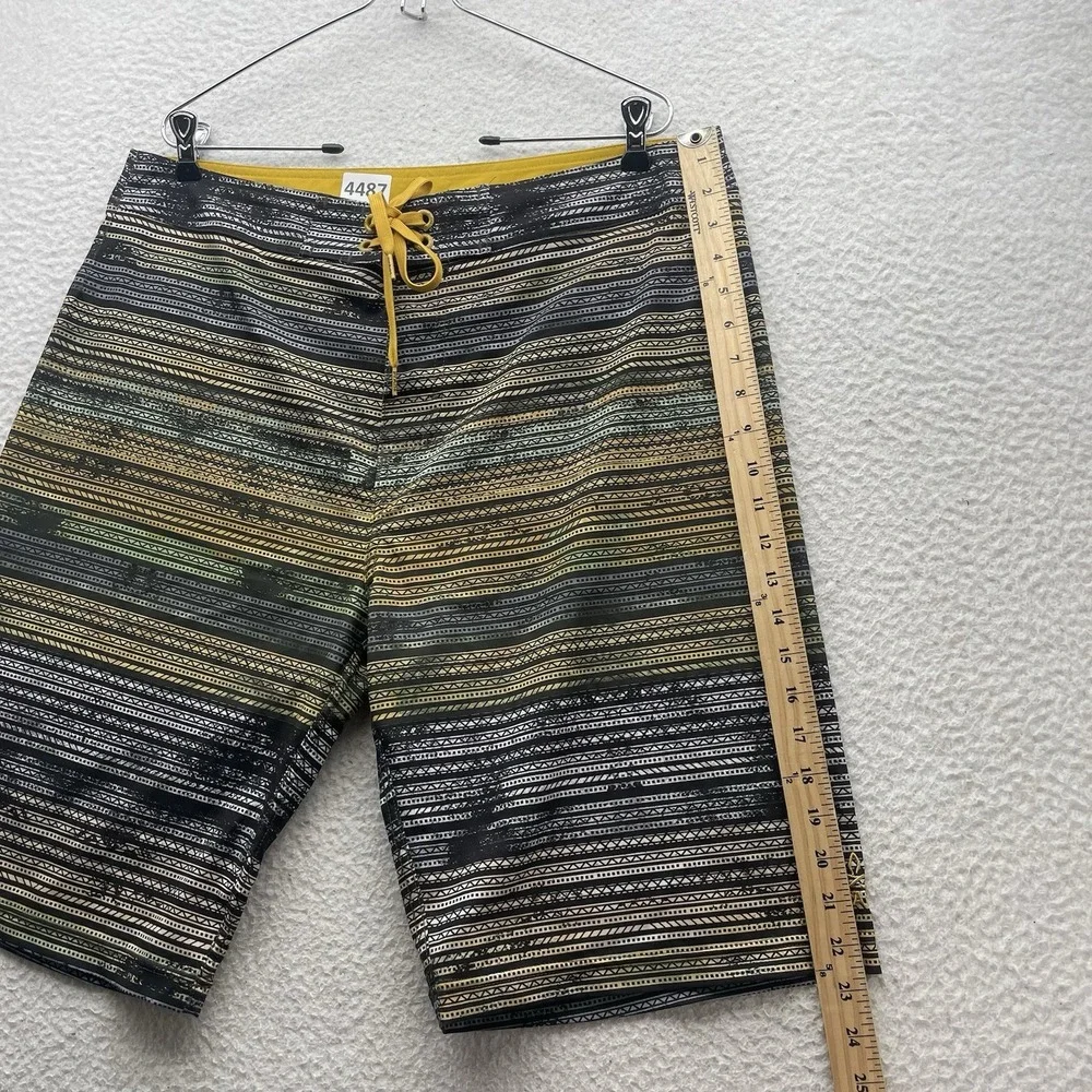 Prana Board Shorts Mens 35 50+ UPF Geometric AOP Black Yellow Stretch Trunks